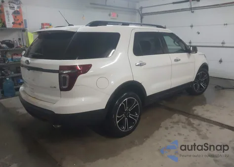 2013 Ford Explorer Sport z USA, uszkodzony, nr VIN 1FM5K8GT4DGB55366